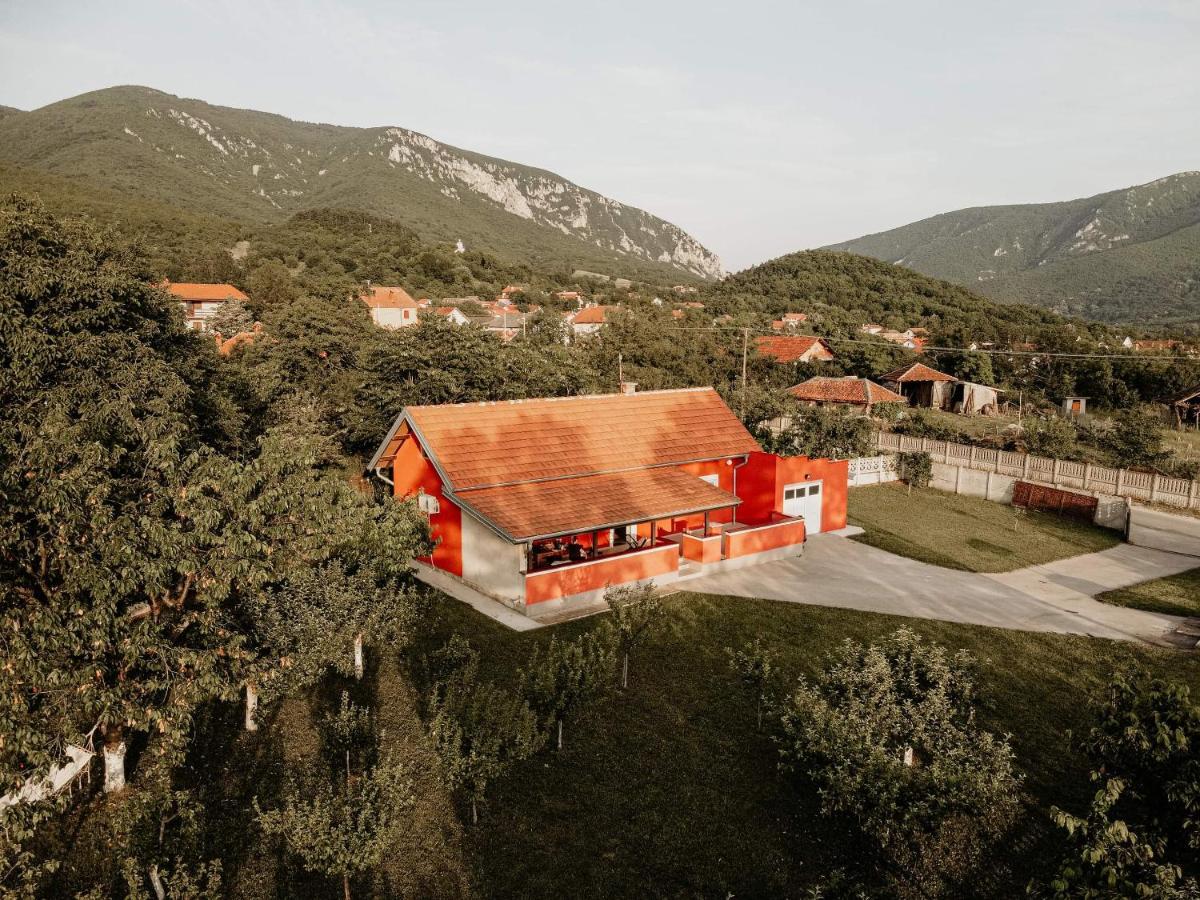 Vikendica Castanea Banja Zdrelo Villa Petrovac Bagian luar foto