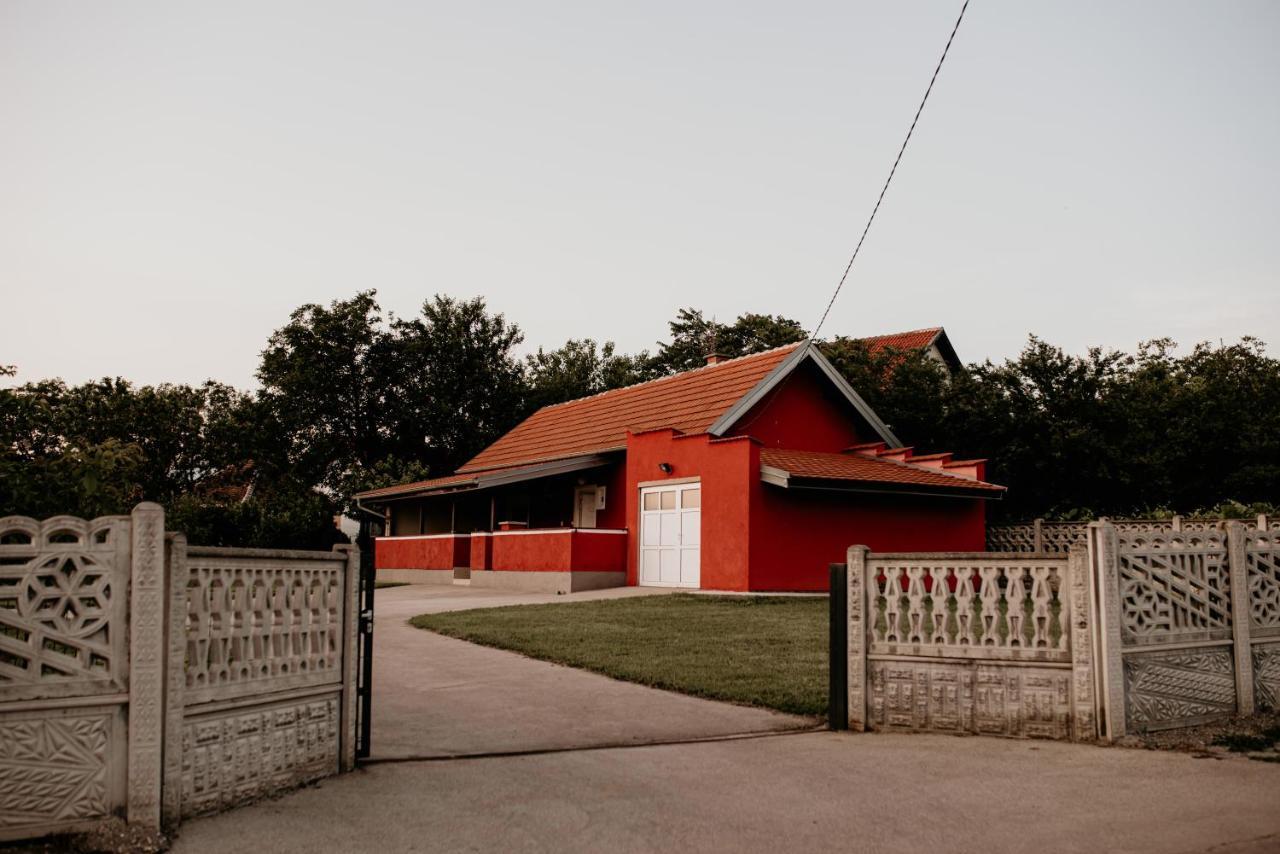 Vikendica Castanea Banja Zdrelo Villa Petrovac Bagian luar foto